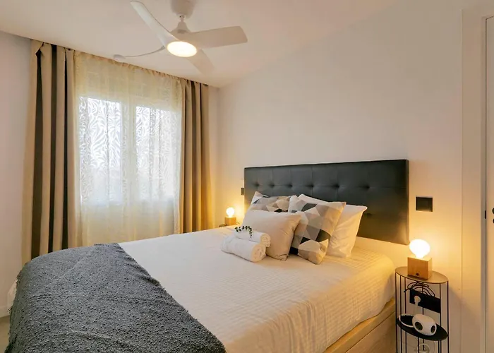 Greenwaves Con Piscina