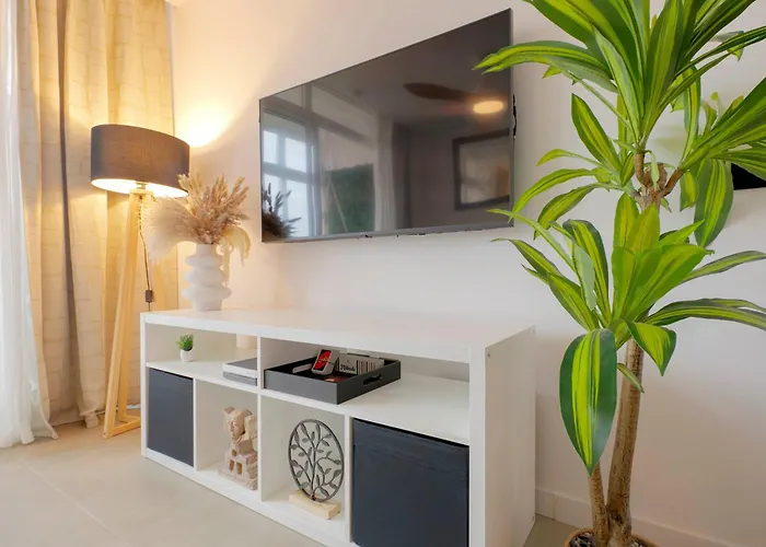 Greenwaves Con Piscina Apartamento